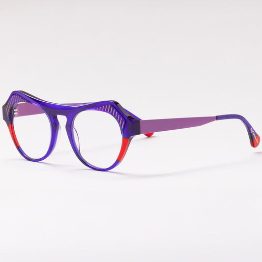 PILLS - Fetching Madam Cyberpunk