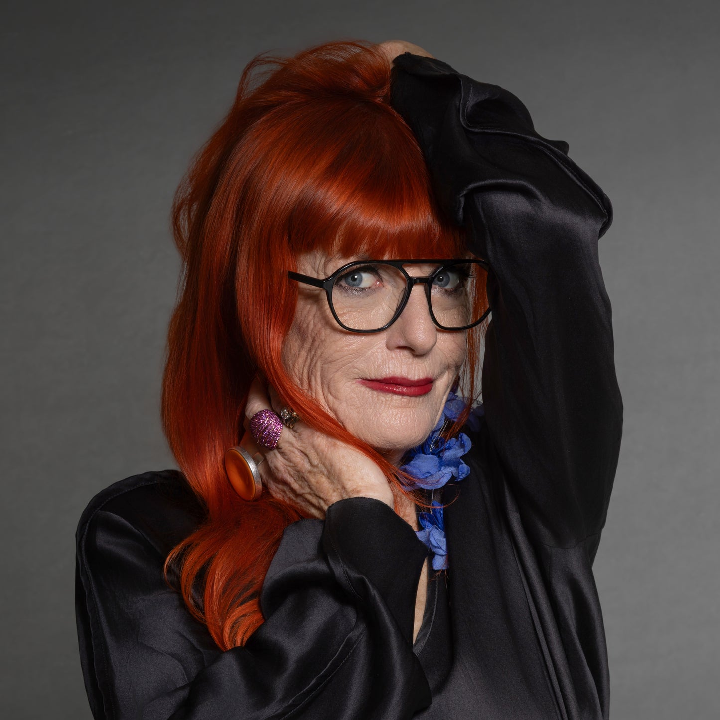 PILLS = Sexy Secretary
