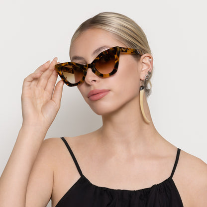 THE WOMB TORTOISESHELL