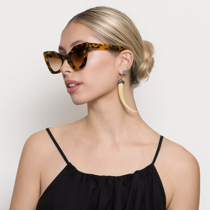 THE WOMB TORTOISESHELL