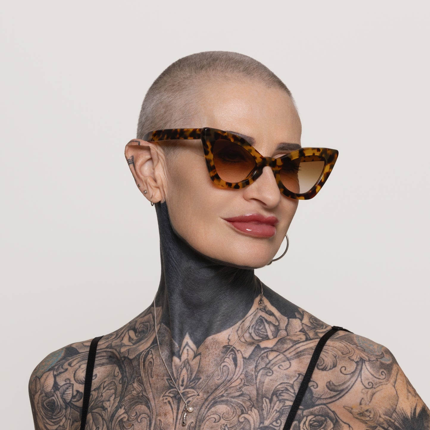 THE WOMB TORTOISESHELL