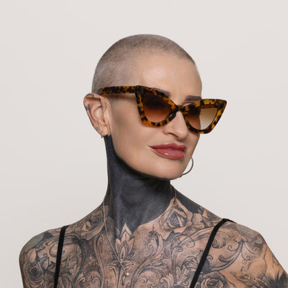 THE WOMB TORTOISESHELL